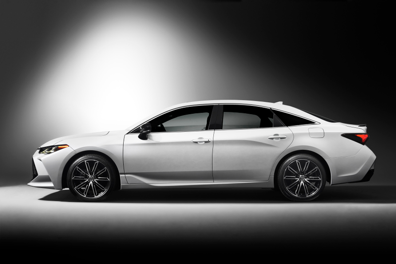Illustration for article titled 2019 Toyota Avalon: We're Still Doing This One, Huh